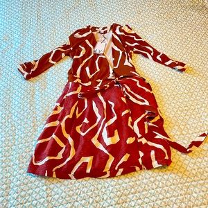 BRAND NEW NEVER WORN DIANE VON FURSTENBERG WRAP DRESS BROWN size 8